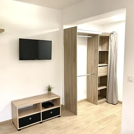 Appartement Studio A 100m De La Mer *