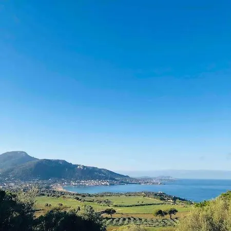 Appartement Studio A 100m De La Mer Algajola (Corsica)